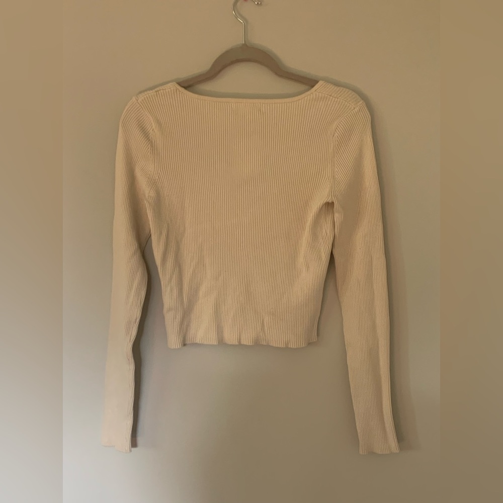 Cropped Cardigan - Picture 2 of 3